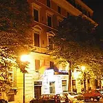 Eliseo מלון
