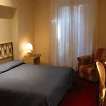 إليسيو 4*