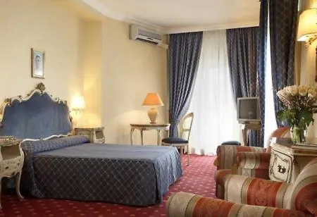 艾里西欧酒店 酒店 4*