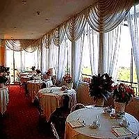 Eliseo Otel 4*